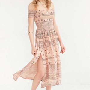 Off the Shoulder Kimchi Blue Midi Dress